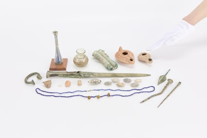Grp 20 Misc. Ancient Roman Antiquities Incl. Glass