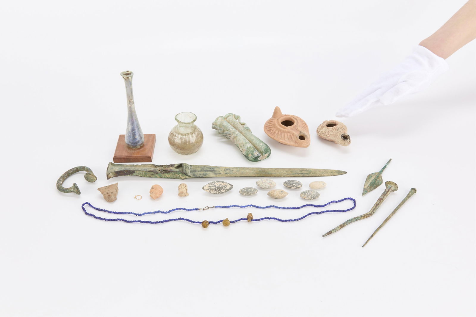 Grp 20 Misc. Ancient Roman Antiquities Incl. Glass (1 of 4)