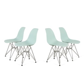 4 Eames for Herman Miller MCM Molded Plastic Chairs