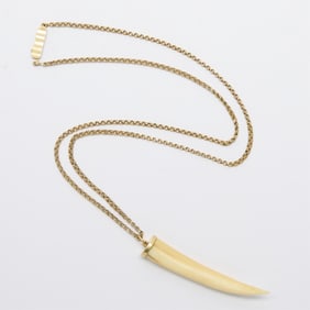 18k Yellow Gold Claw Pendant & Necklace