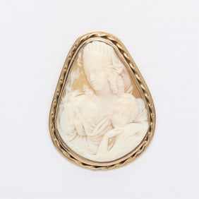 14k Yellow Gold Fine Cameo Madonna & Child
