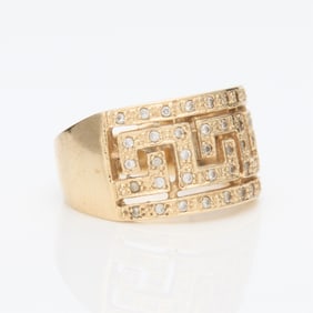 14k Yellow Gold & Diamond Ring