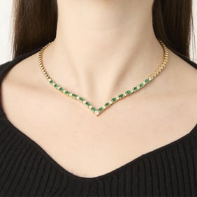18k Yellow Gold Diamond & Emerald Necklace
