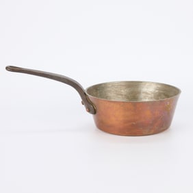 Vintage 9" Copper Saucepan