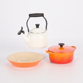 Le Creuset Dutch Oven, Pie Dish, & Kettle