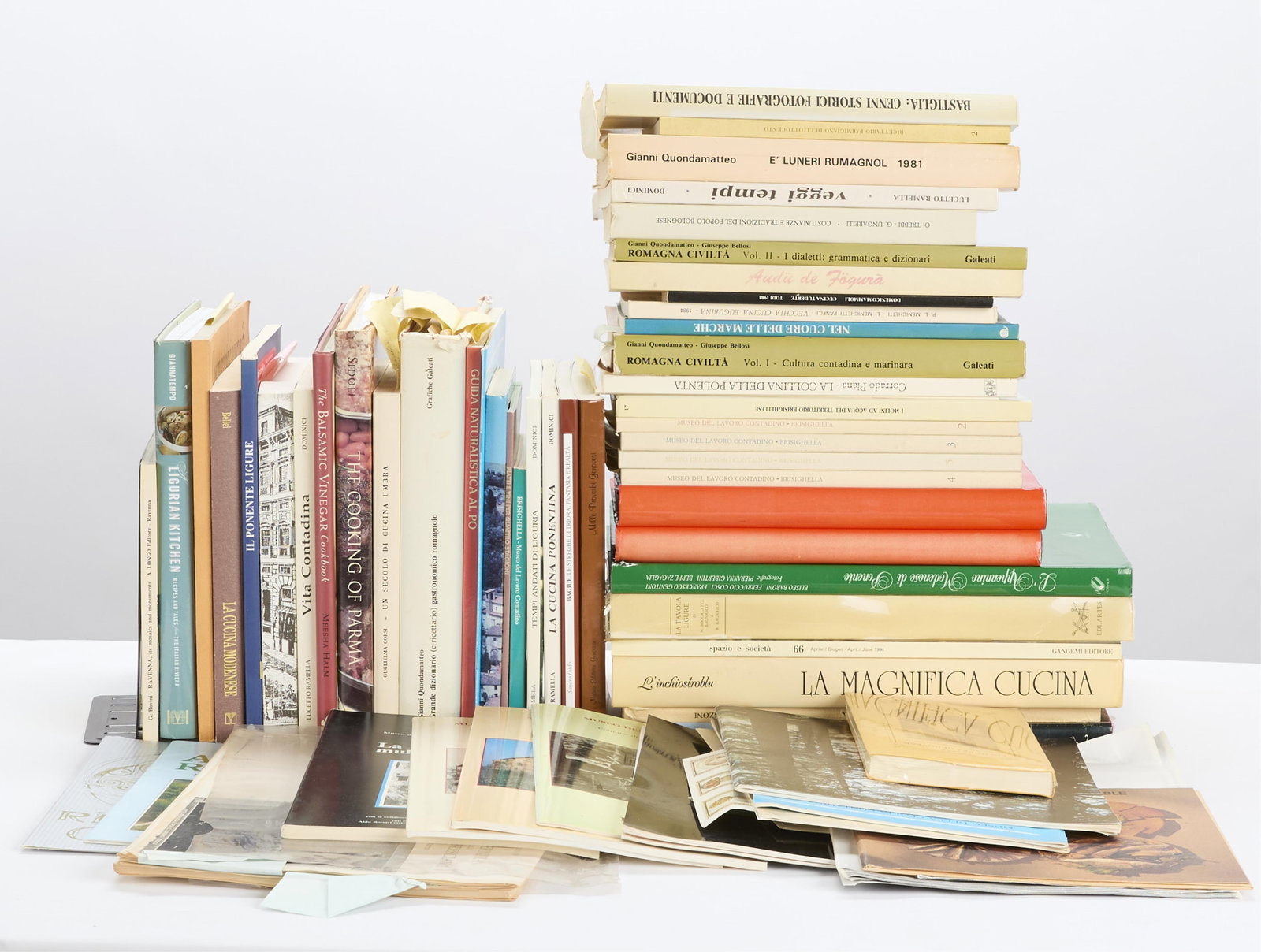 Vtg Italian Romagna & Liguria Regional Literature: Group of books and vintage tourist literature, cookbooks, food writing, and ephemera covering topics including the cuisine, culture, and history of the Romagna and Liguria regions of Italy. Includes b