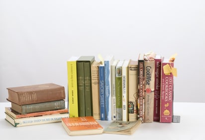 Grp of Assorted General Cookbooks - Vintage & More