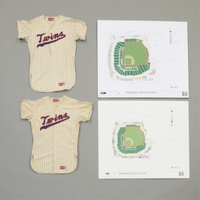 2 MN Twins Jerseys & 2 Target Field Maps