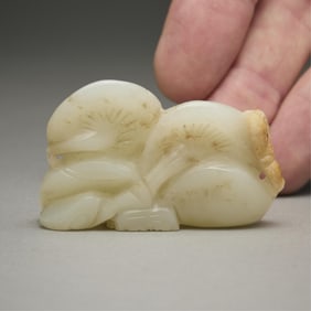 Antique Chinese Lingzhi Mushroom Jade Carving