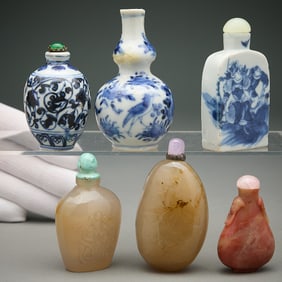 6 Chinese B&W Porcelain & Agate Snuff Bottles