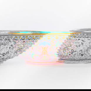 Chinese Guangxu Famille Rose Porcelain Bowl: Chinese Guangxu porcelain bowl with a famille rose pink ground and turquoise interior and underside. With a six-character Daoguang mark along the underside in iron red. The sides decorated with bloomi
