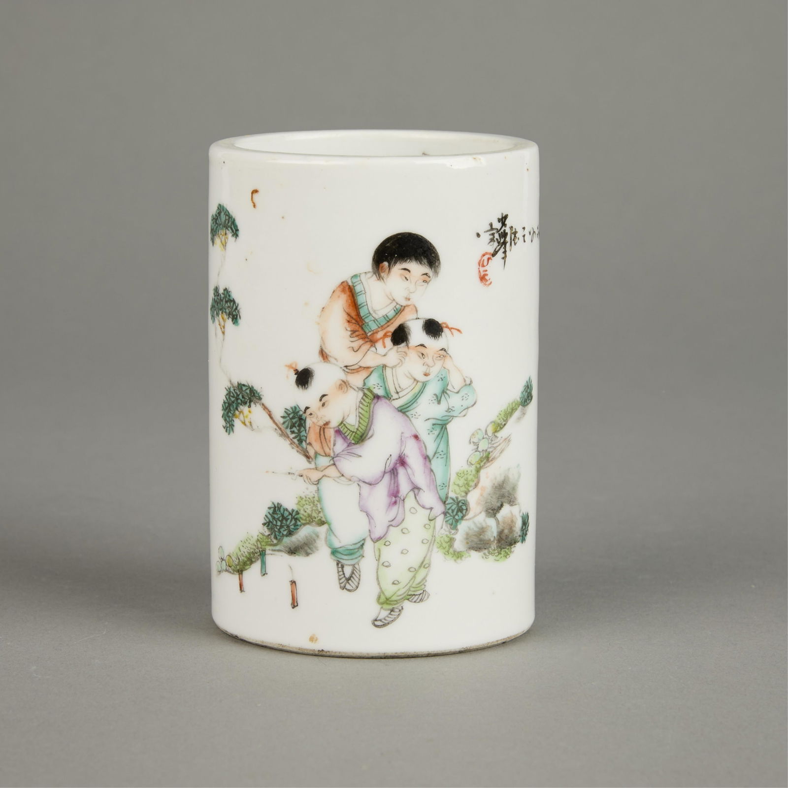 Chinese Famille Rose Porcelain Brush Pot (1 of 6)