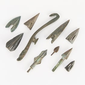 10 Antique Chinese Bronzes - Arrowheads & Hook