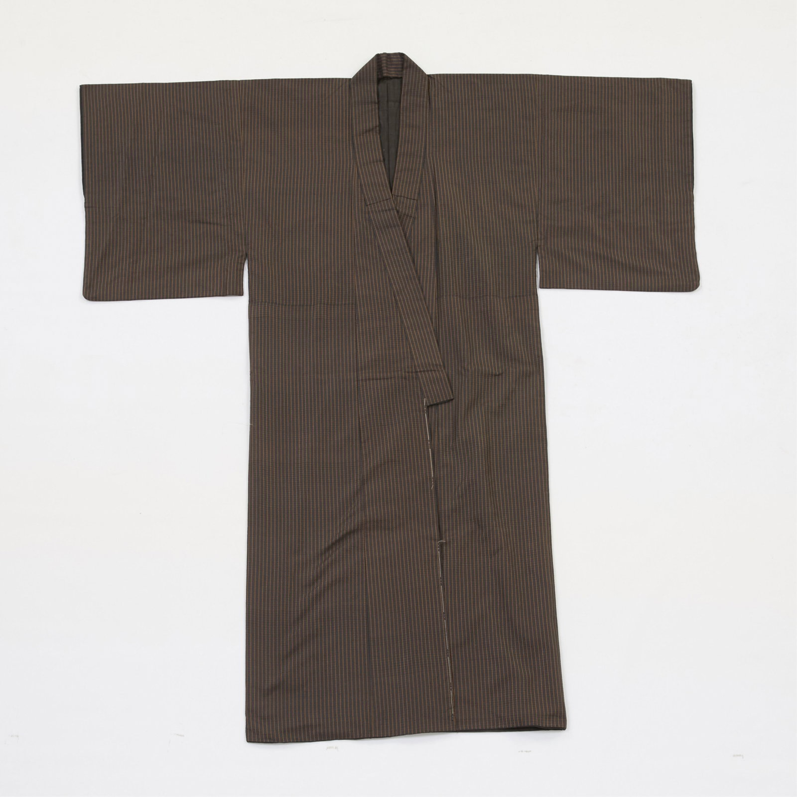 20th c. Japanese Hitoe Summer Kimono Robe: Japanese unlined nagagi hitoe summer kimono or robe, 20th century. Featuring a repeating vertical stripe motif throughout. Loan: Minneapolis Institute of Art, L.98.48.2. Provenance: From the Distingui