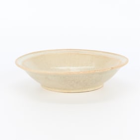 Thai Ceramic Crackle Glazed White Kalong Dish