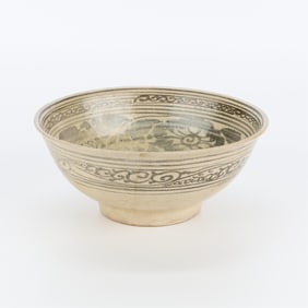Thai Kalong Floral Stoneware Bowl