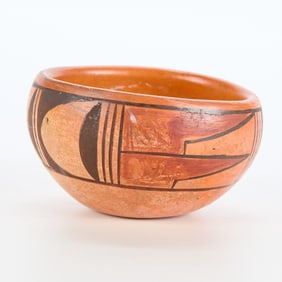 Hopi Pueblo Nampeyo-Style Pottery Bowl