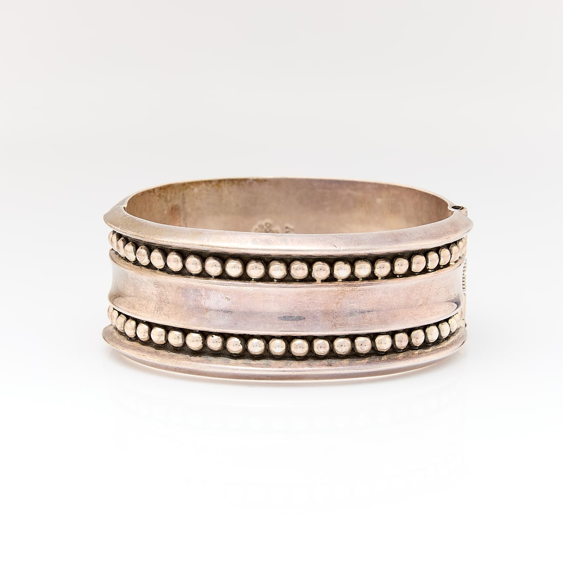 Taxco Sterling Bangle (1 of 4)