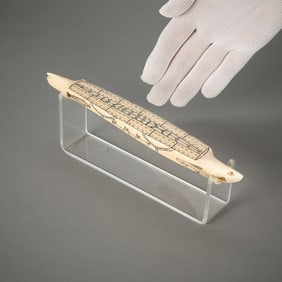 Inuit Walrus Cribbage Board