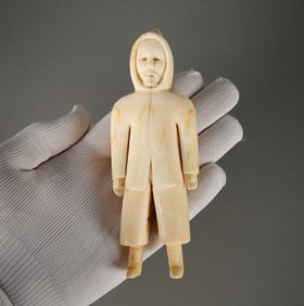 Early Inuit Carved Figure