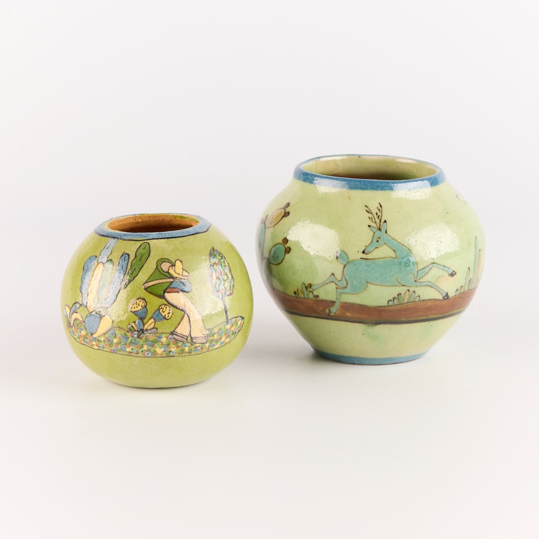2 Mexican Green Tlaquepaque Pottery Tecomate Vases (1 of 6)