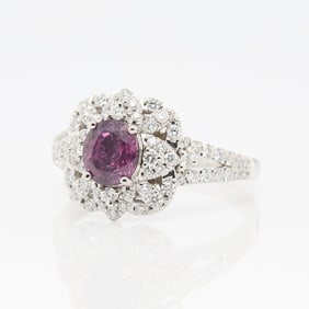 Kashmir Sapphire & Diamond ring