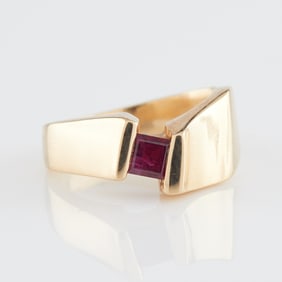 14k Yellow Gold Ring w/ Square-cut Ruby