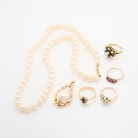 6 Pieces Gold Jewelry