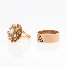 2 Gold Rings