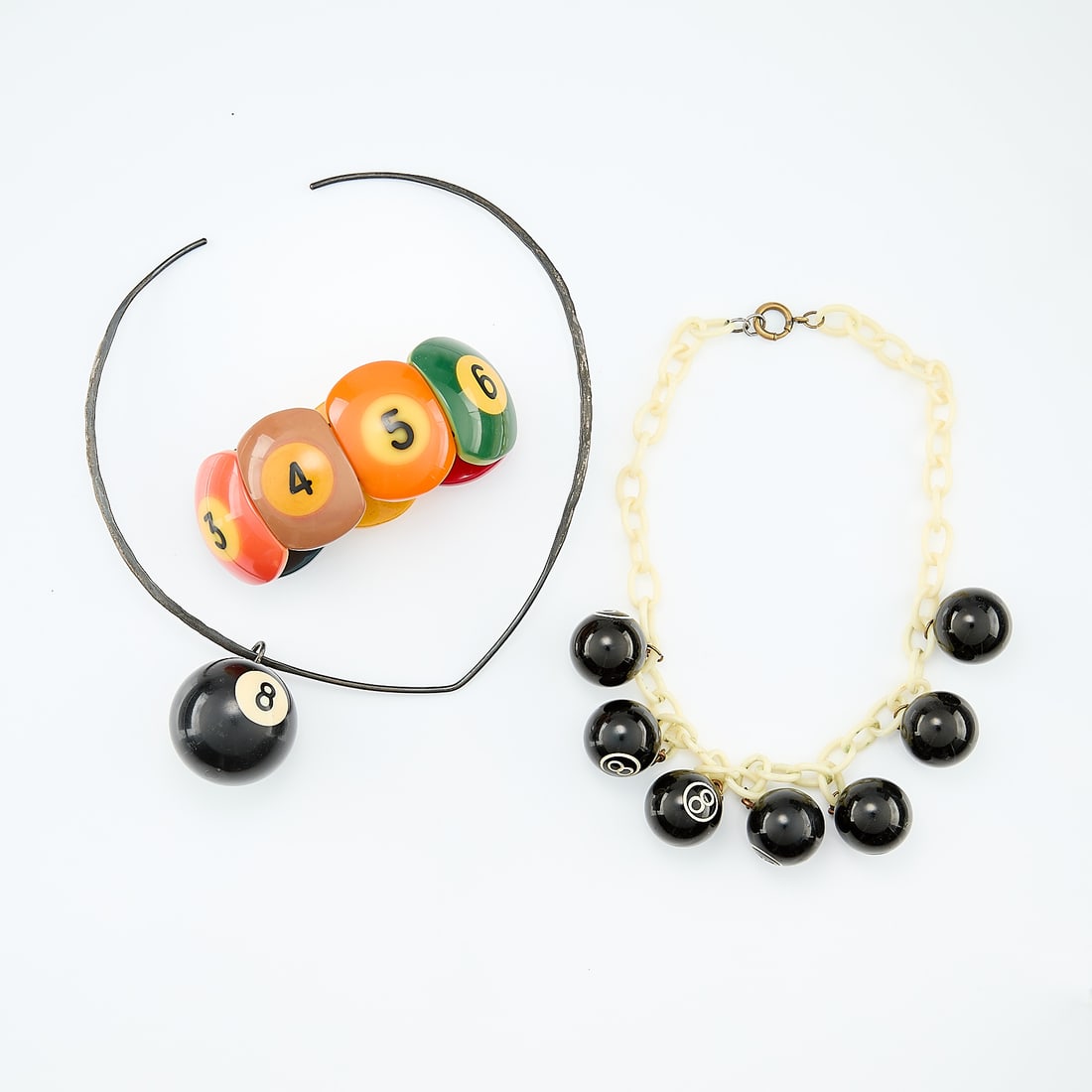 3 Pieces Billiard Themed Bakelite Jewelry (1 of 2)