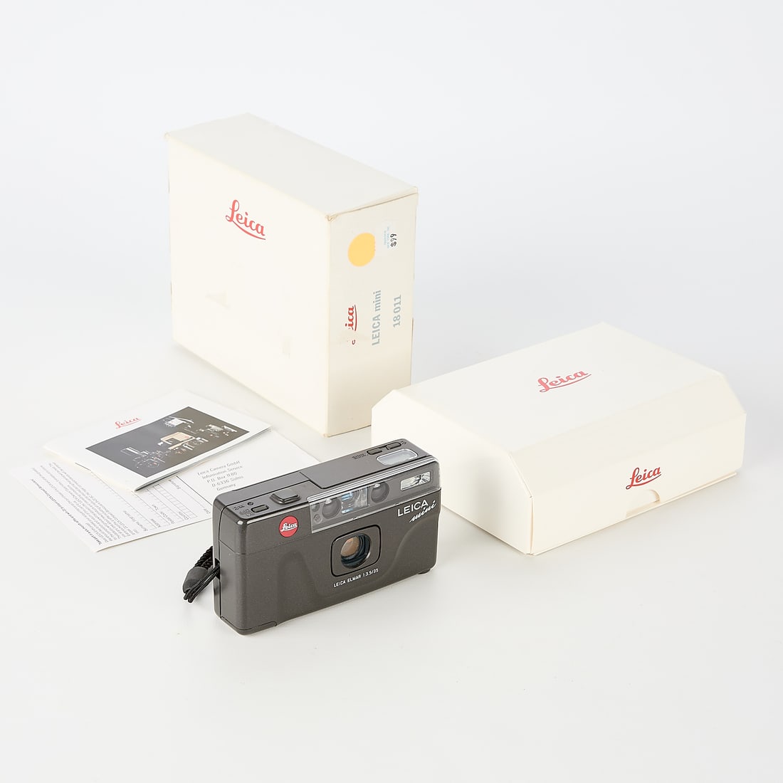 Leica Mini Camera w/ Packaging (1 of 6)