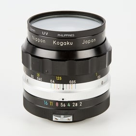 Nikon Nikkor-O Auto 35mm f2 Lens