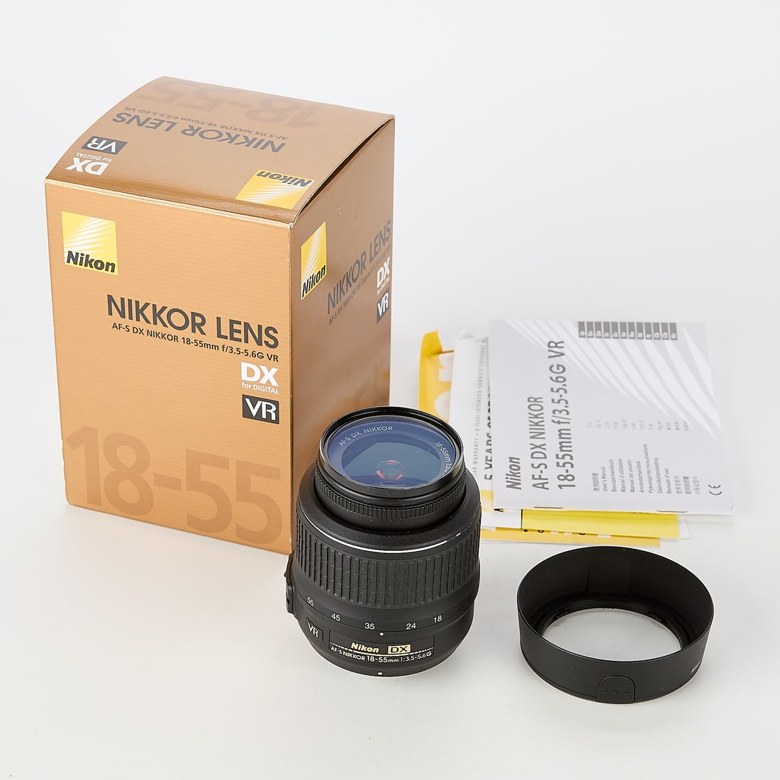 Nikon AF-S DX Nikkor 18-55mm f3.5-5.6 Lens (1 of 4)