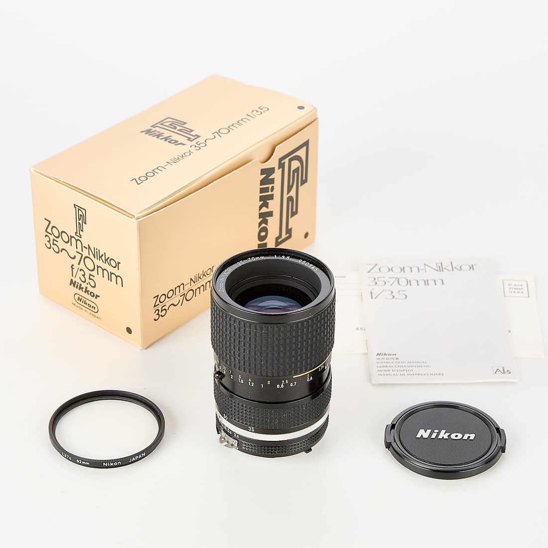 Nikon Zoom-Nikkor Ai-S 35-70mm f3.5 Lens (1 of 4)