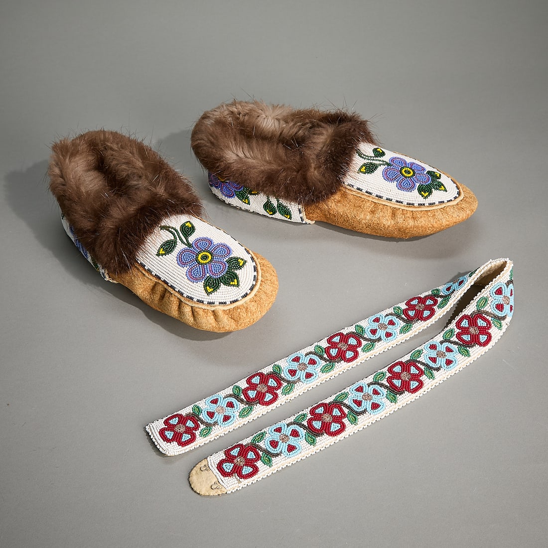 Indigenous Alaskan Beadwork Moccasins & Belt (1 of 6)