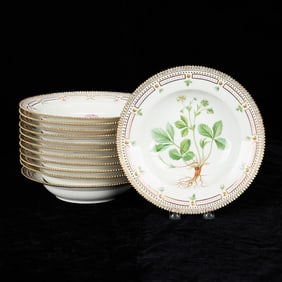 12 Royal Copenhagen Flora Danica Soup Plates