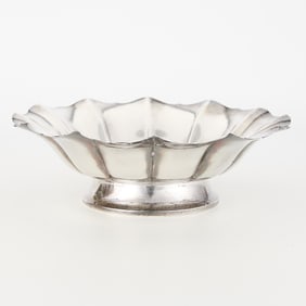 Large American Sterling Serving Bowl - 29.55 ozt