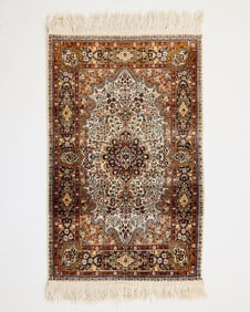 Kashmir Hand-Knotted Silk Floral Rug 4'2"x2'7"