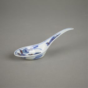 Chinese Qing Ducai Porcelain Spoon