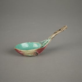 Chinese Qing Porcelain Peach Spoon