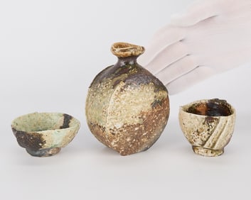 3 Hasu Yoshitaka Iga Studio Pottery Sake Vessels