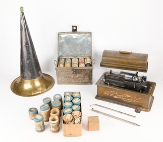 1903 Edison Home Phonograph w/ Horn & Cylinders