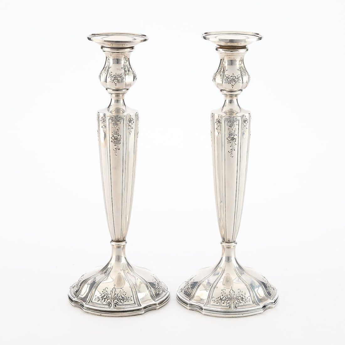 Pr American Weighted Sterling Candlesticks 1965.1g - 2