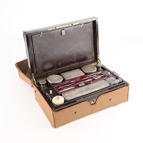 19th/20th c. Victorian Traveling Vanity Case