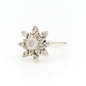 14k White Gold & Diamond Ring