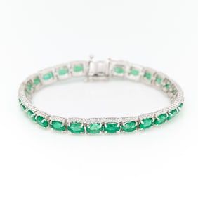 Platinum Diamond & Emerald Line Bracelet