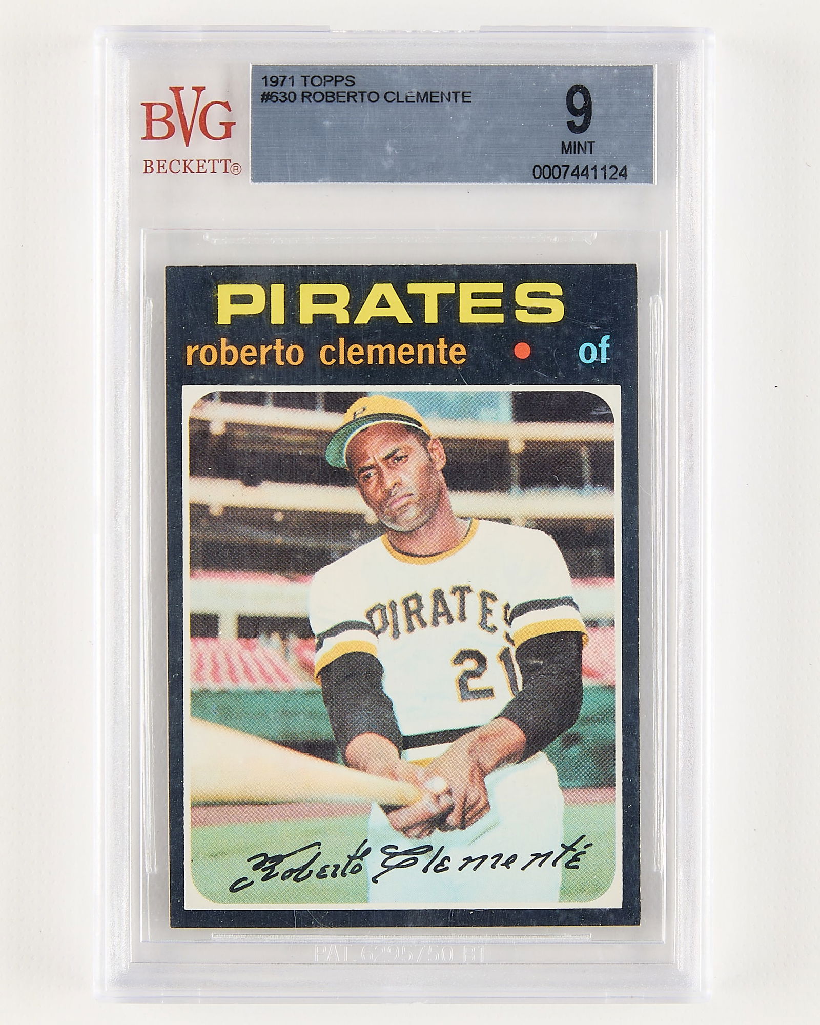 Rare 1971 Topps #630 Roberto Clemente BVG 9 (1 of 2)