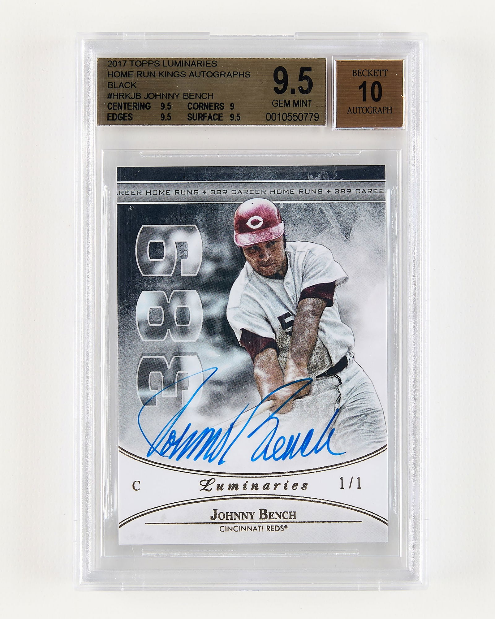 2017 Topps Luminaires Johnny Bench Auto 1/1 BGS9.5: 2017 Topps Luminaries home run kings autographs black, Johnny Bench baseball card, 1/1. BGS: 0010550779.Height: 5 1/4 in x width: 3 1/4 in.