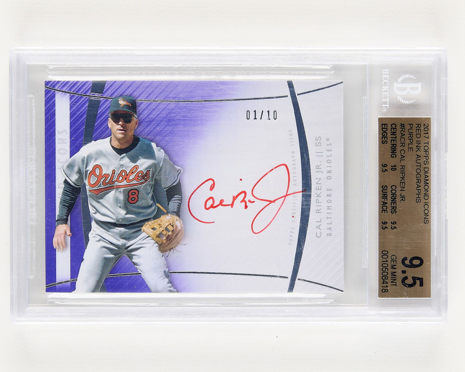 2017 Topps Dia. Icons Cal Ripken Jr BGS 9.5: 2017 Topps Diamon Icons #RACR red ink autographs purple, Cal Ripken Jr., 1/10. BGS: 010508418.Height: 5 1/4 in x width: 3 1/4 in.