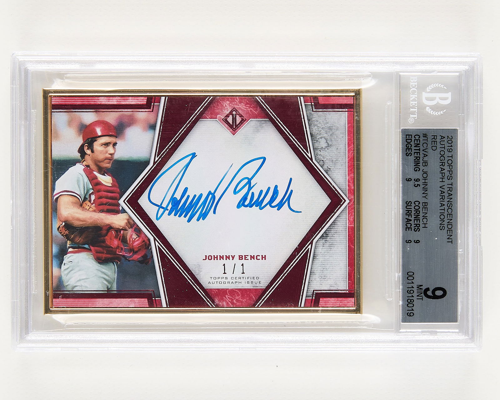 2019 Topps Transcendent Johnny Bench Auto 1/1 BGS9: 2019 Topps Transcendent #TCVAJB autograph variations red, Johnny Bench baseball card, 1/1. Beckett: 0011918019Height: 5 1/4 in x width: 3 1/4 in.